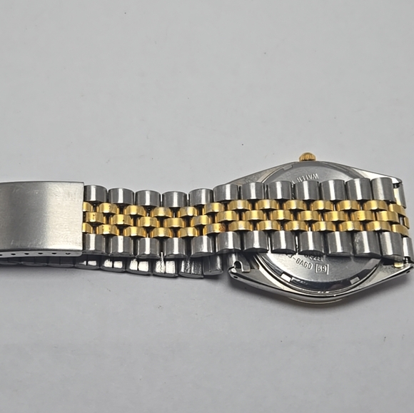 Vintage Swanson Quartz Watch Men Two Tone Fluted Bezel Diamond New Battery - Picture 8 of 10